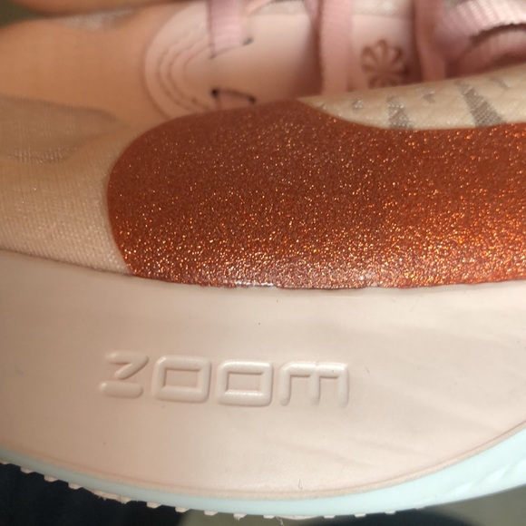 NWOT Nike Zoom Gravity Just Do it Run Fast Size 8. - Picture 14 of 14
